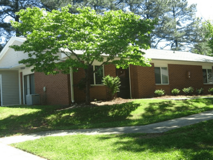 Westview Valley Apartments, 436 Guilford College Road, Greensboro, NC