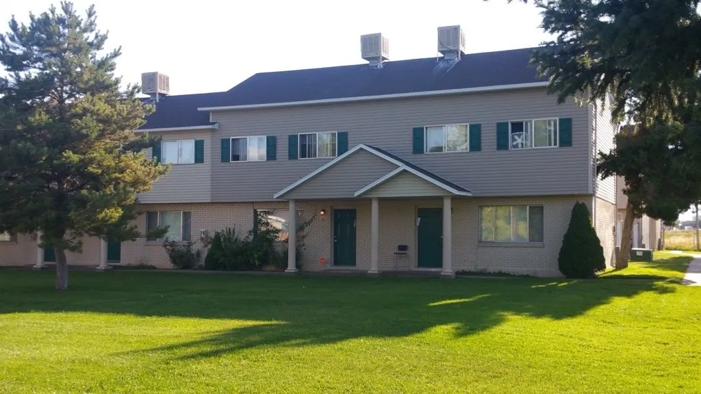 Lakeview Heights Apartments, 1755 S. 200 East, Clearfield, UT 84015